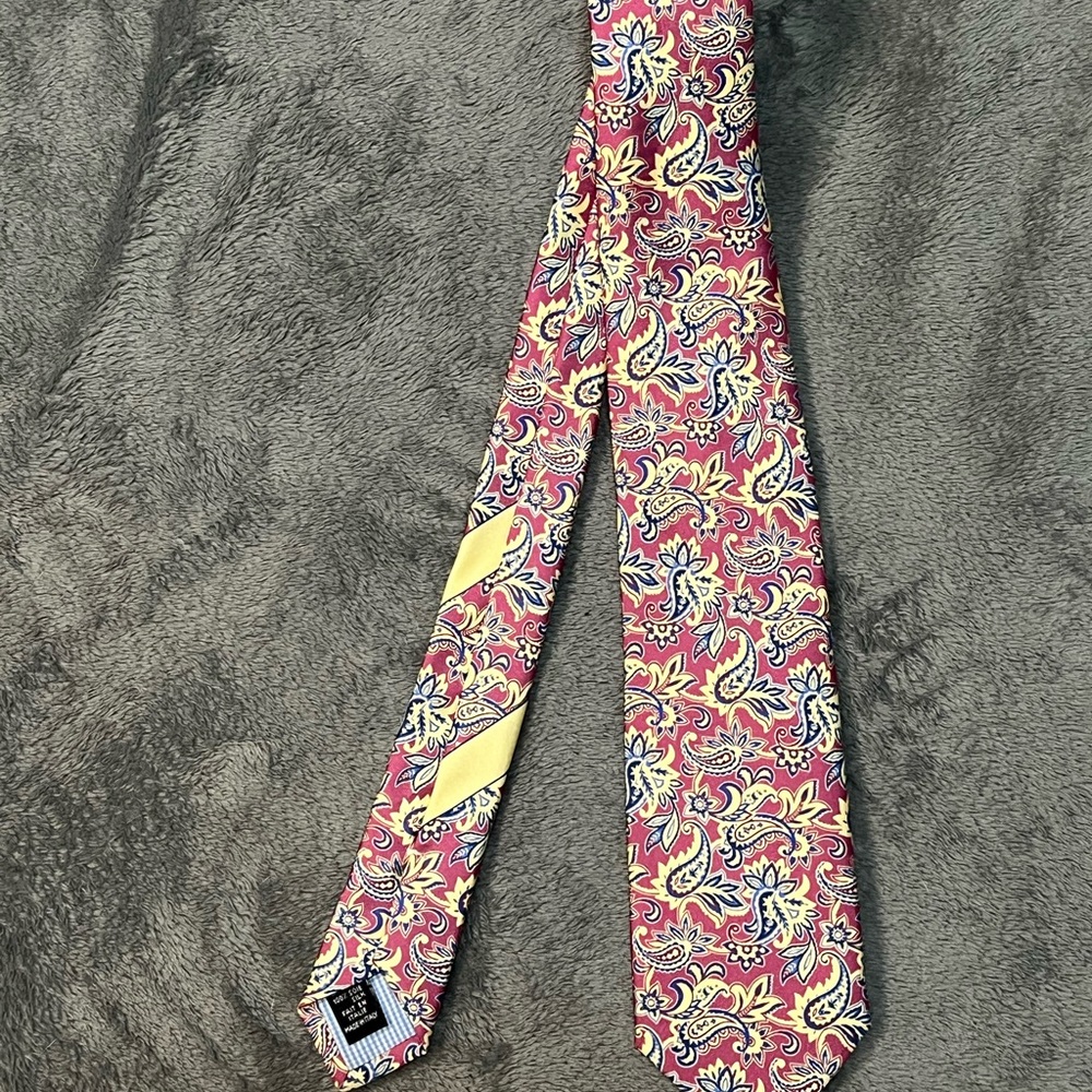Men's Paisley Tie Pink and Yellow Marchesi di Como Made in Italy 100% Silk